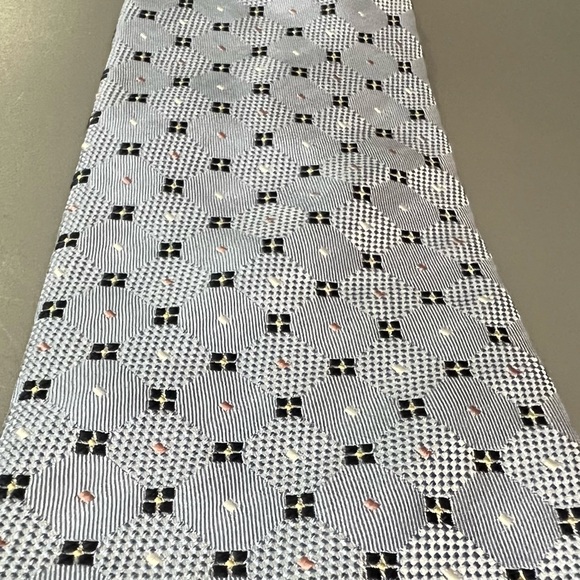 Daks London Tie - Picture 2 of 6